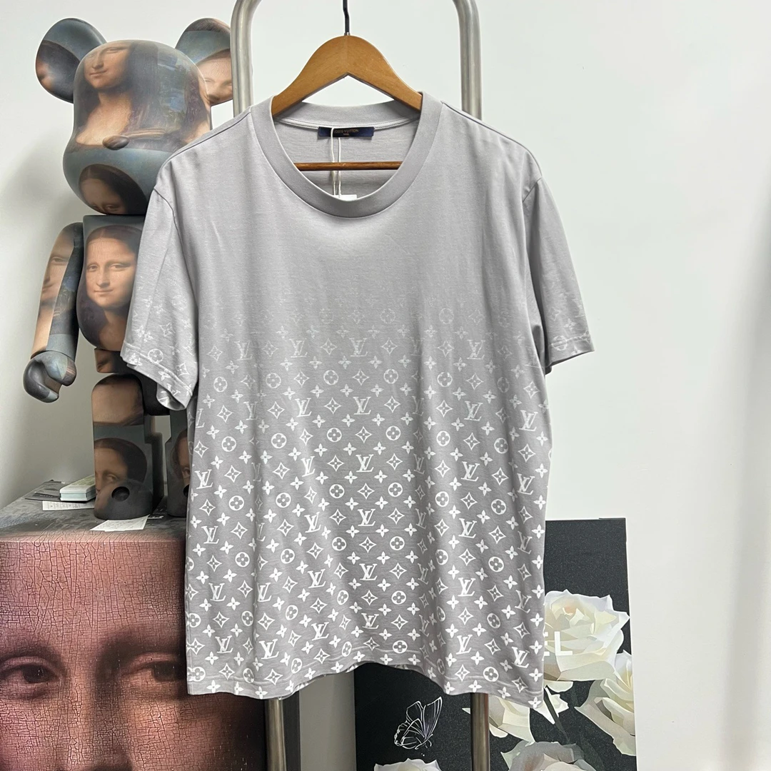 99新 LouisVuitton/路易威登 sf灰色渐变老花短袖o2410尺码:xl