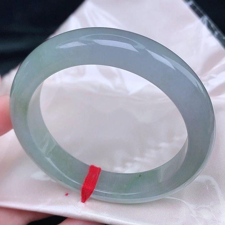 未镶嵌手镯翡翠天然