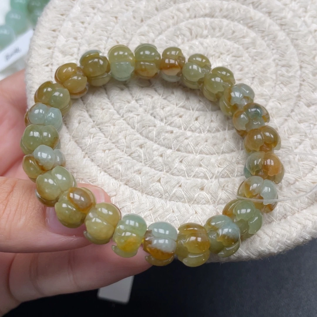 清***语翡翠未镶嵌颈饰天然A货缅甸翡翠10.2mm