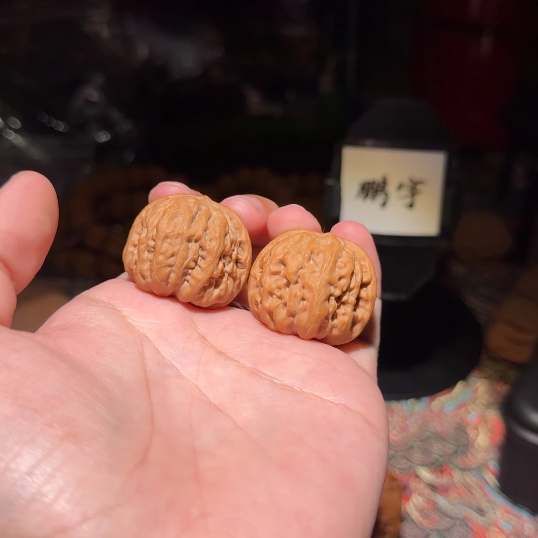 核桃把件1481号34平谷九龙文玩核桃