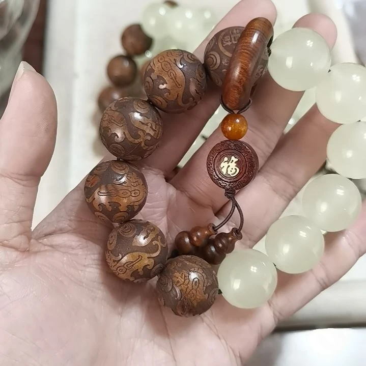 大果紫檀（缅甸花梨）无事牌20mm圆珠