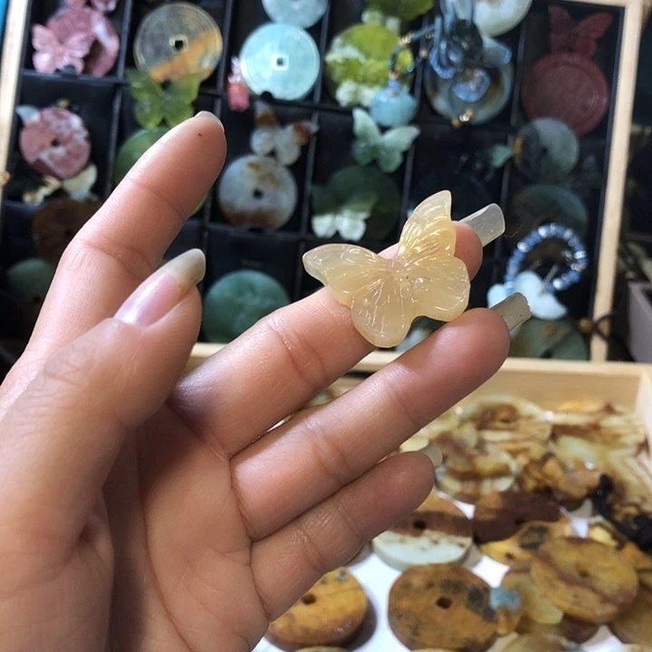 岫玉未镶嵌岫玉挂件