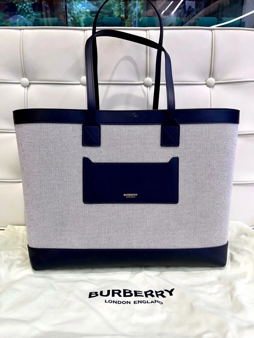 99新 BURBERRY/博柏利 119076 Burberry 巴宝莉 大号购物袋