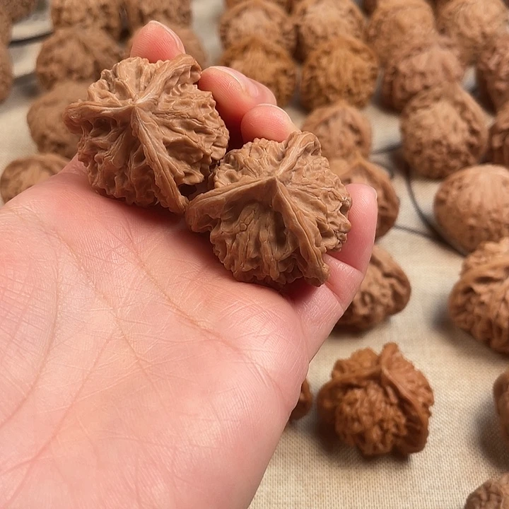 不***菜吊坠文玩核桃盘山三棱
