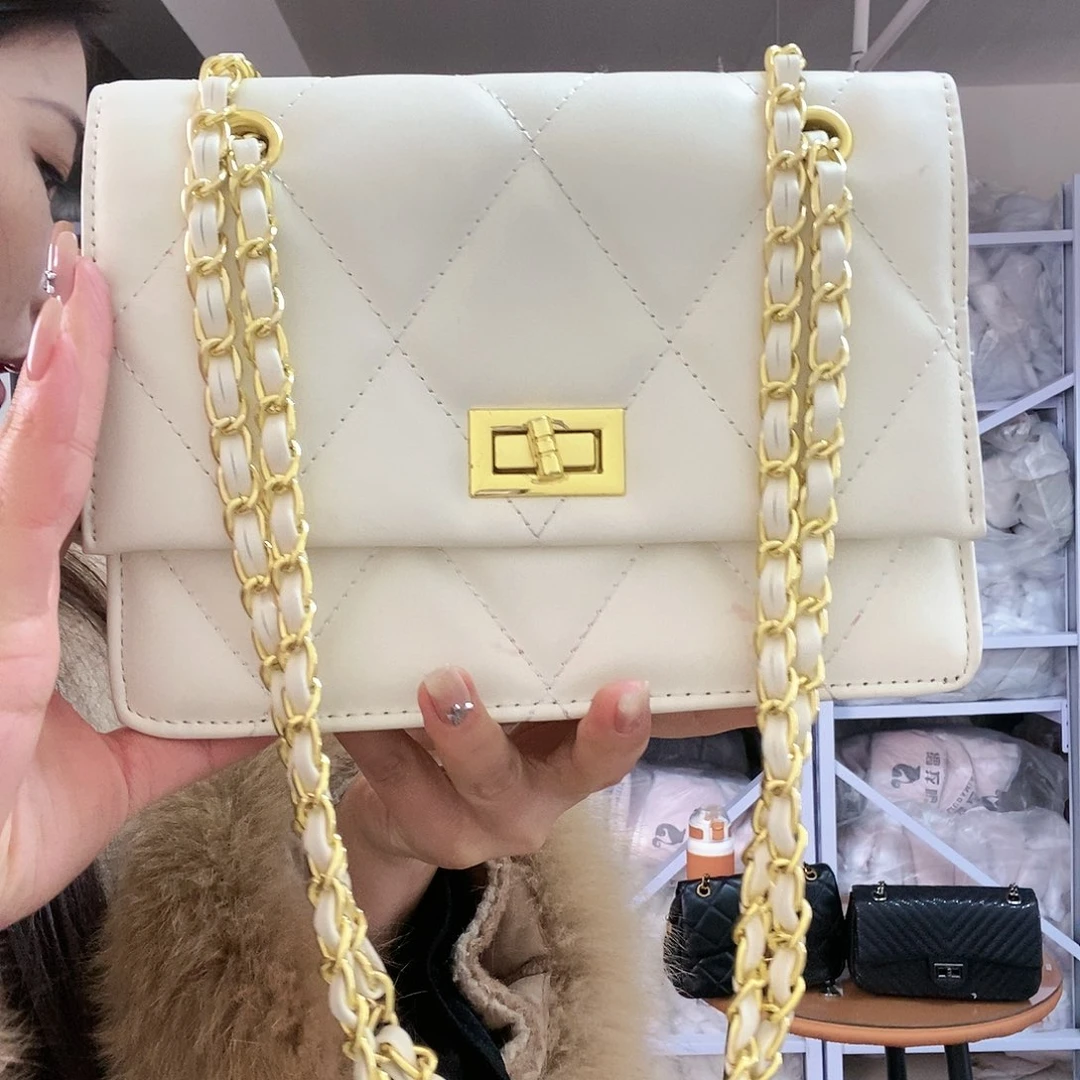 黄牛剖层皮革羊剖层皮革