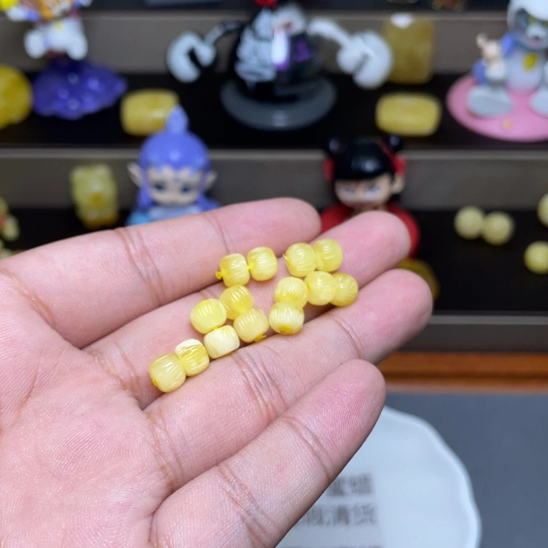 未镶嵌琥珀珠宝奇石多样性发其一