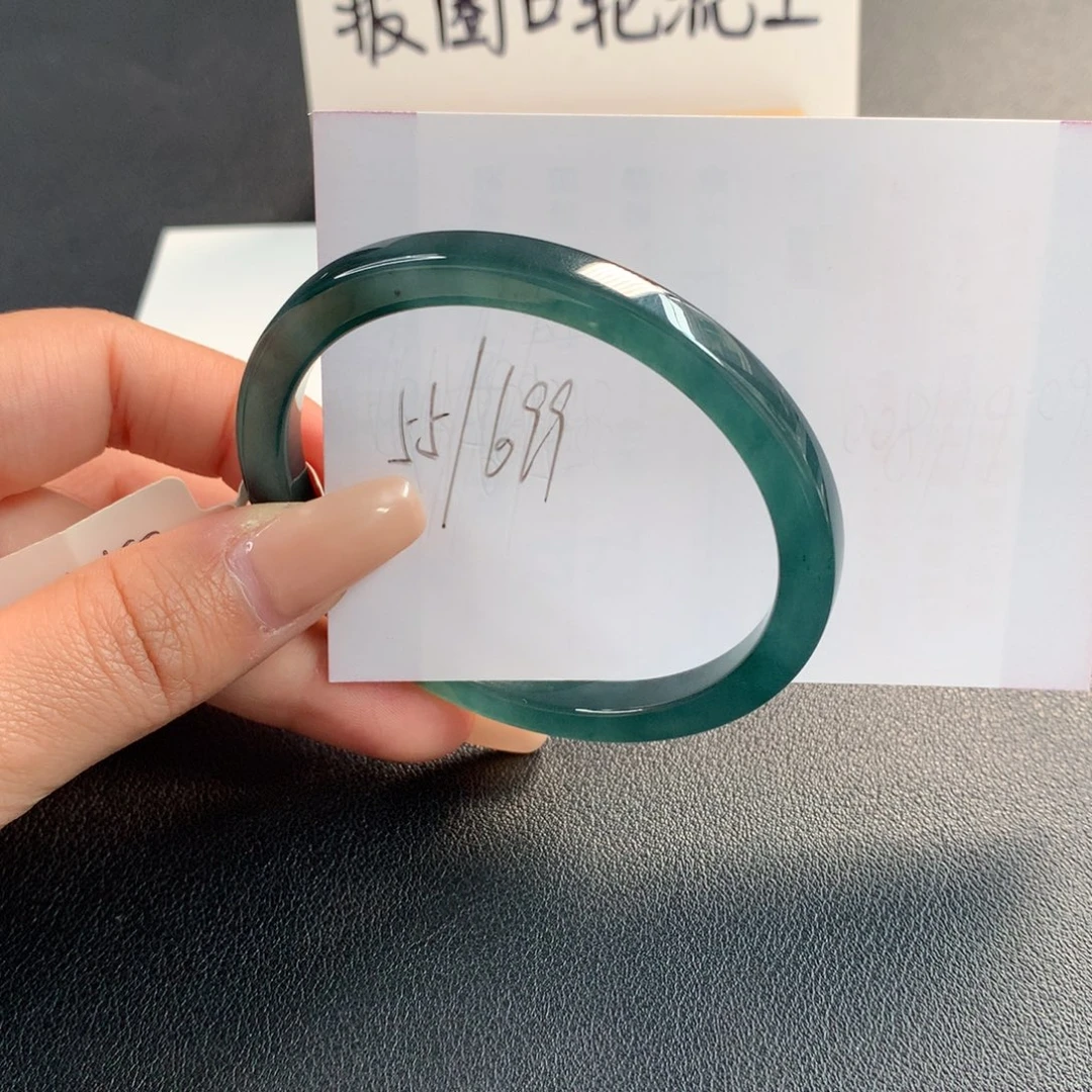 翡翠未镶嵌手镯天然翡翠