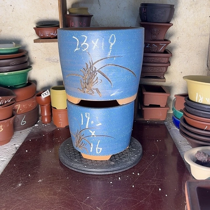 紫砂花盆，手工制作