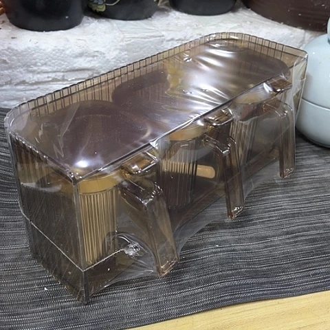 微瑕，不能明火，塑料调料盒