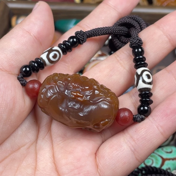玛瑙/玉髓未镶嵌颈饰