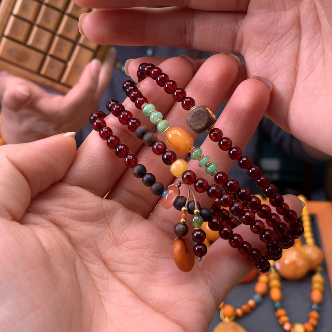 琥珀未镶嵌手串多样性发