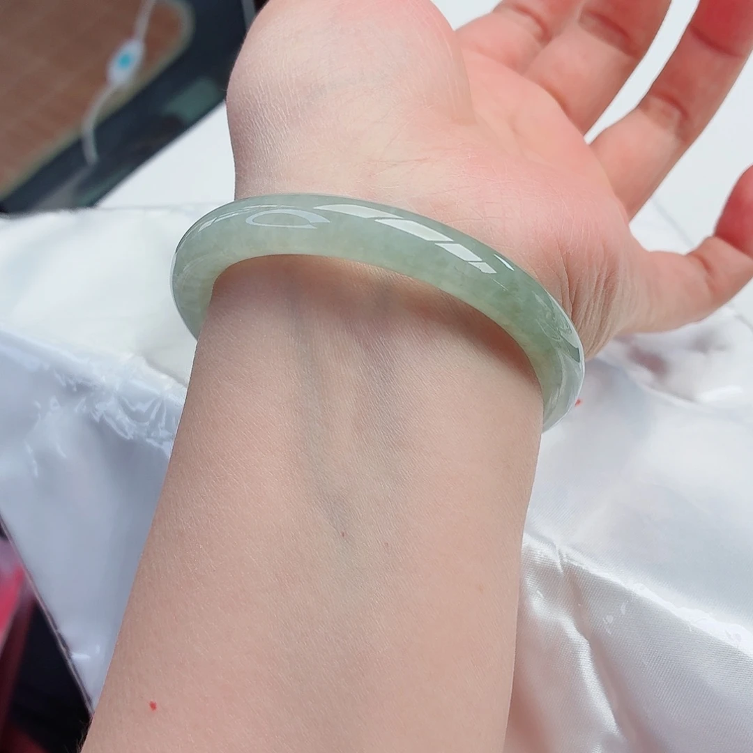 翡翠未镶嵌手镯16号-57圈口