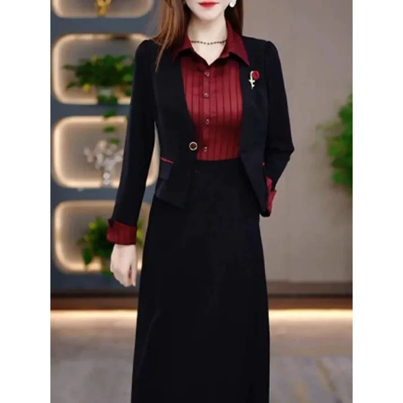 阔太太衣橱两件套秋季连衣裙2025新款气质收腰时尚中长款a字裙子