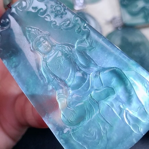 【闪购商品】翡翠颈饰未镶嵌天然翡翠