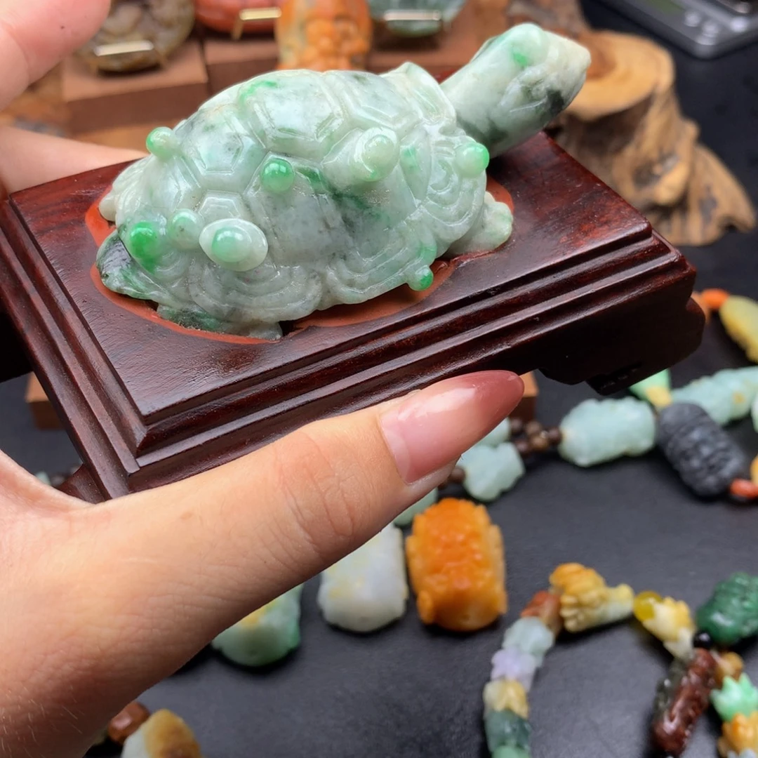 定制翡翠未镶嵌翡翠