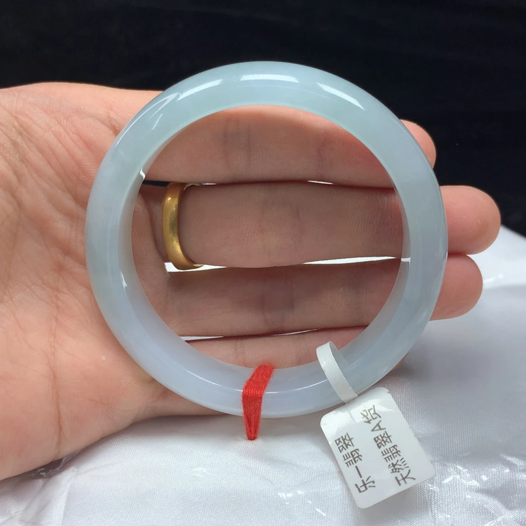 未镶嵌手镯（圆镯）翡翠55.1