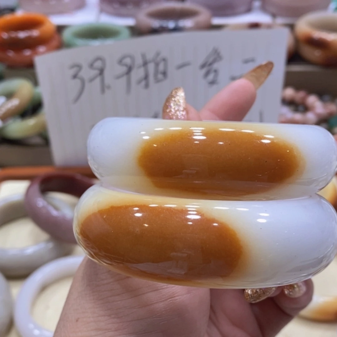 【闪购商品】未镶嵌手镯石英质玉云****搭