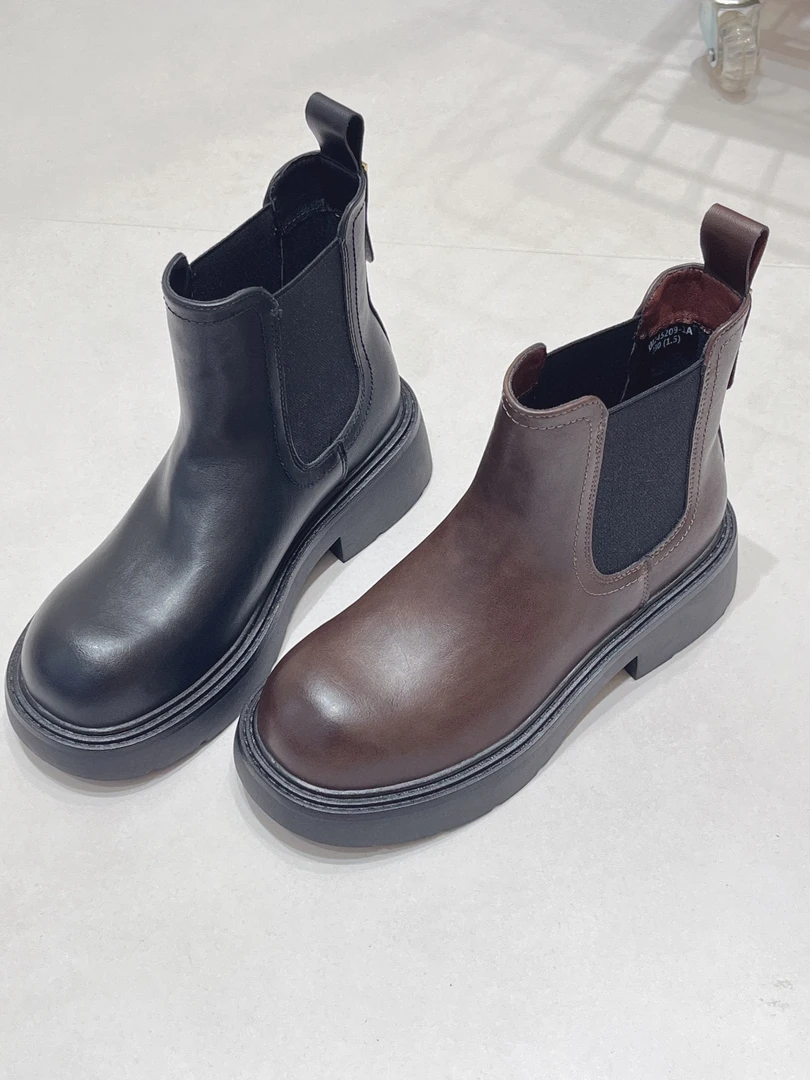 新款时尚厚底中筒靴245209-1