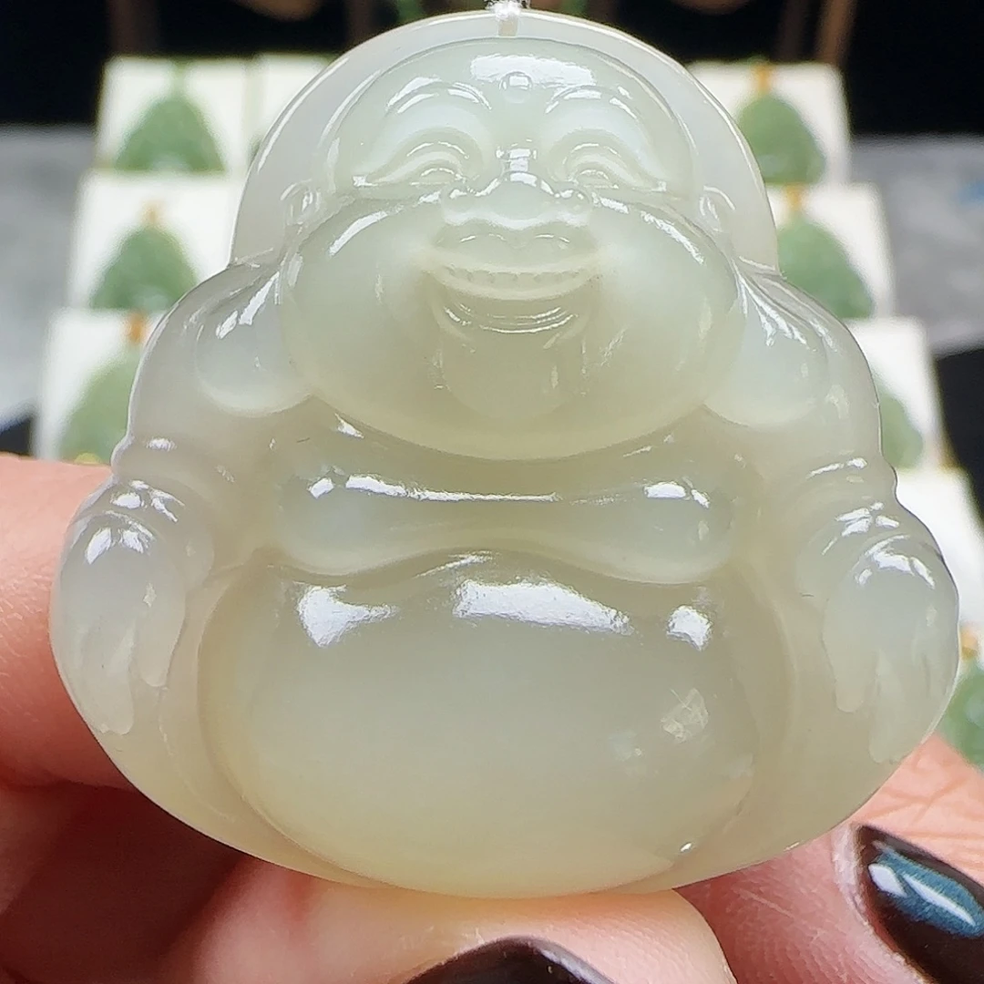 和田玉未镶嵌吊坠(赠链)