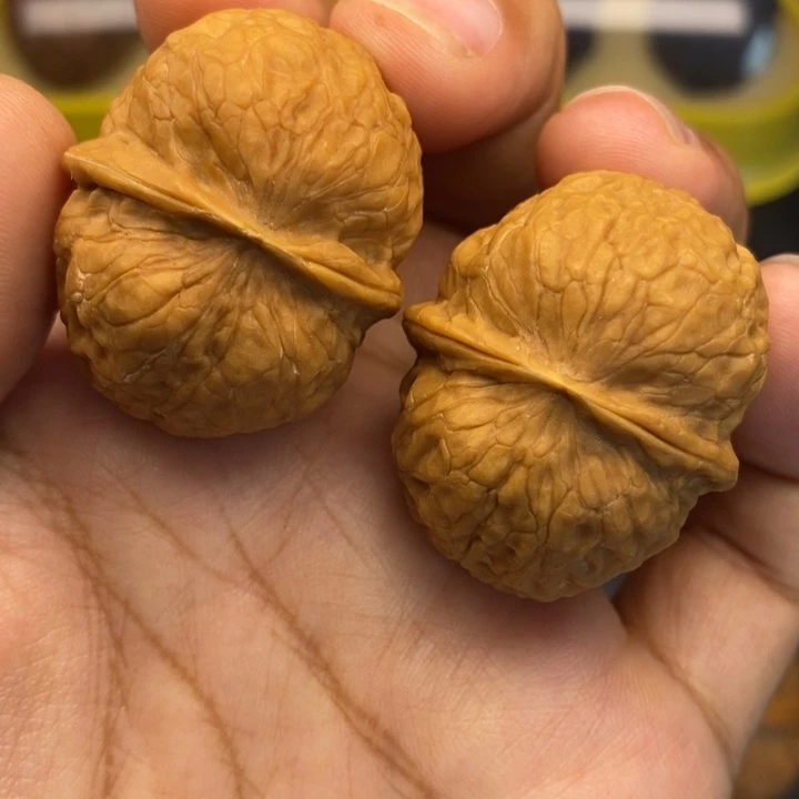 文玩核桃把件36尺丸子