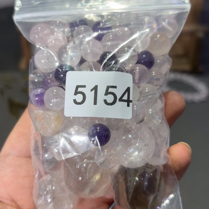 小***逻未镶嵌大型摆件（非配饰）黄晶