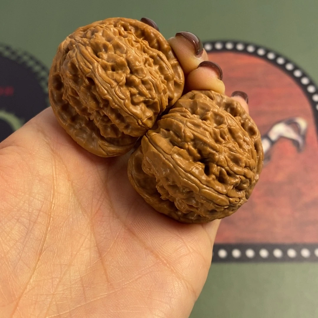 文玩核桃吊坠39白狮子30