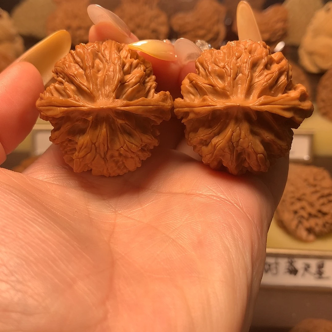 吊坠文玩核桃苹果园38