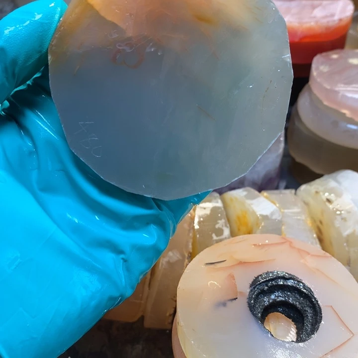 肉***肉定制玛瑙定制玛瑙手镯