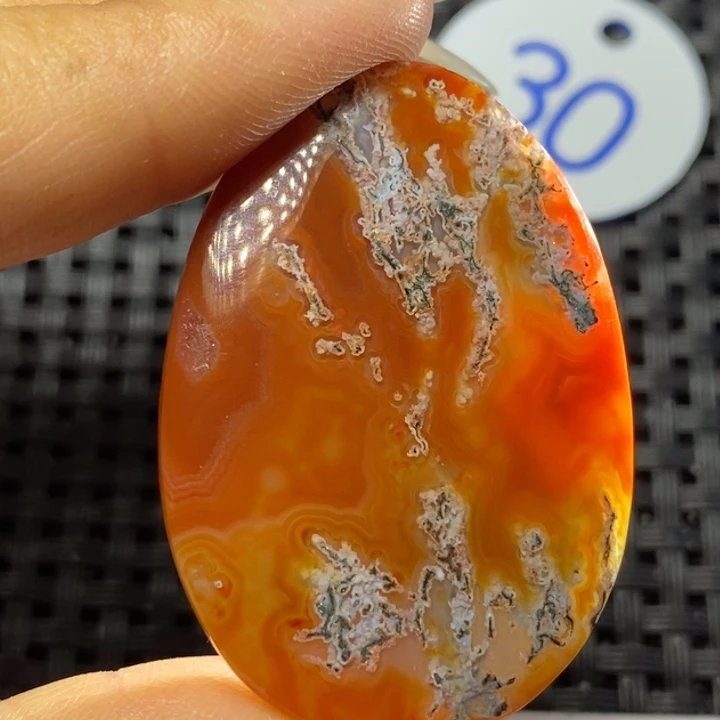 未镶嵌颈饰玛瑙/玉髓高**松