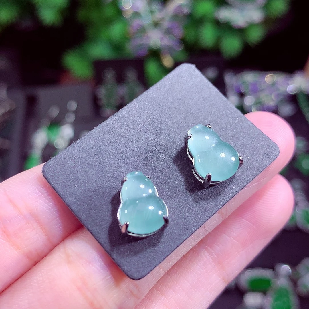 颈饰未镶嵌翡翠天然