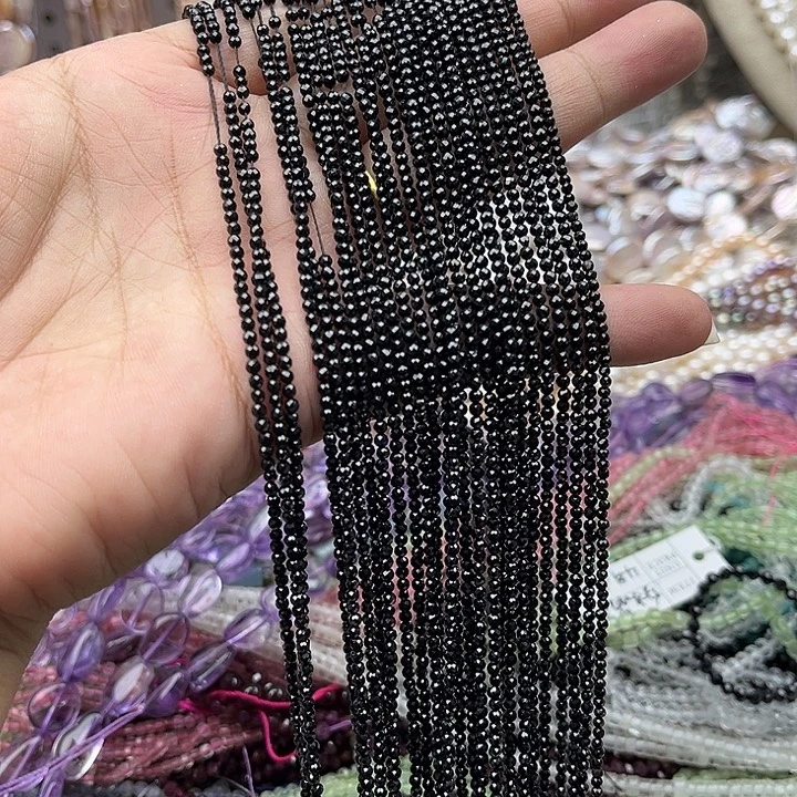 玛瑙/玉髓未镶嵌珠宝半成品一条2mm黑尖晶