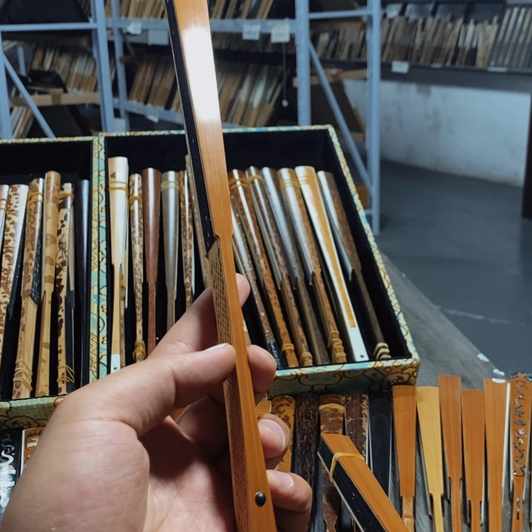 扇子688656777667888