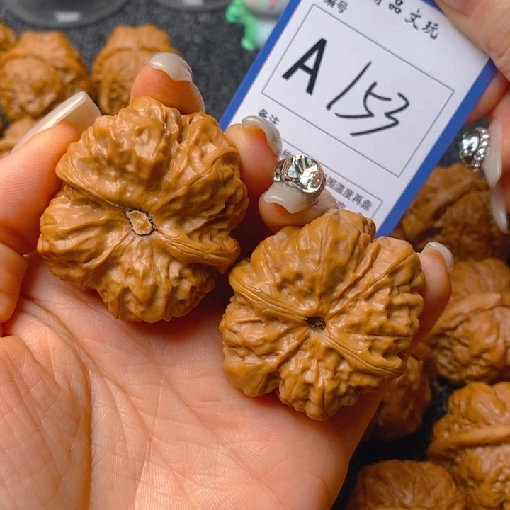 把件文玩核桃糊**！蛤蟆