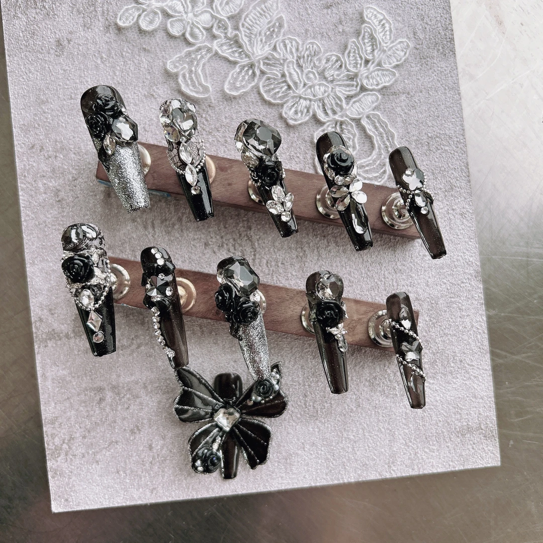 黑玫瑰-姚奈儿纯手工定制穿戴甲掐丝蝴蝶雕花气质穿戴甲