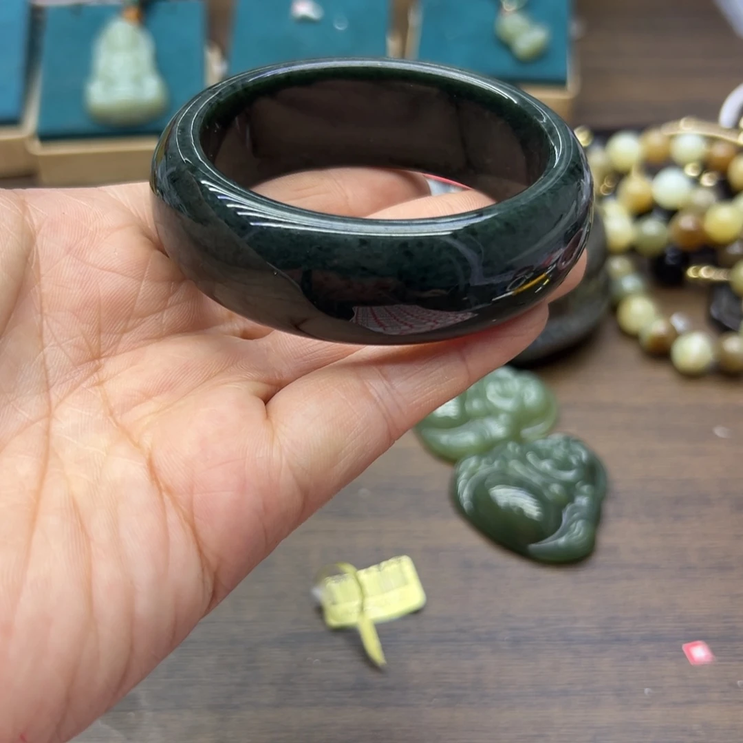 和田玉未镶嵌手镯56圈围119