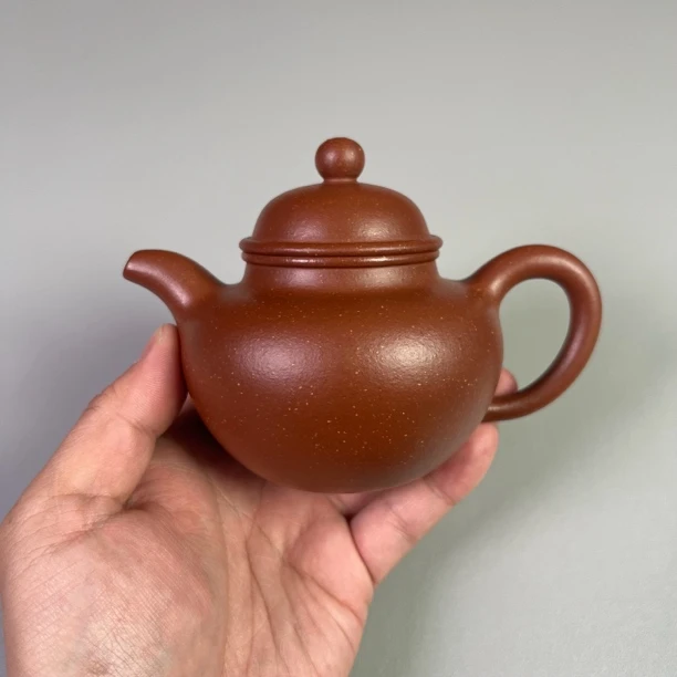 御壶清茗+掇球壶+220CC+全手工制作+黄龙山原矿降坡泥+精工细作壶
