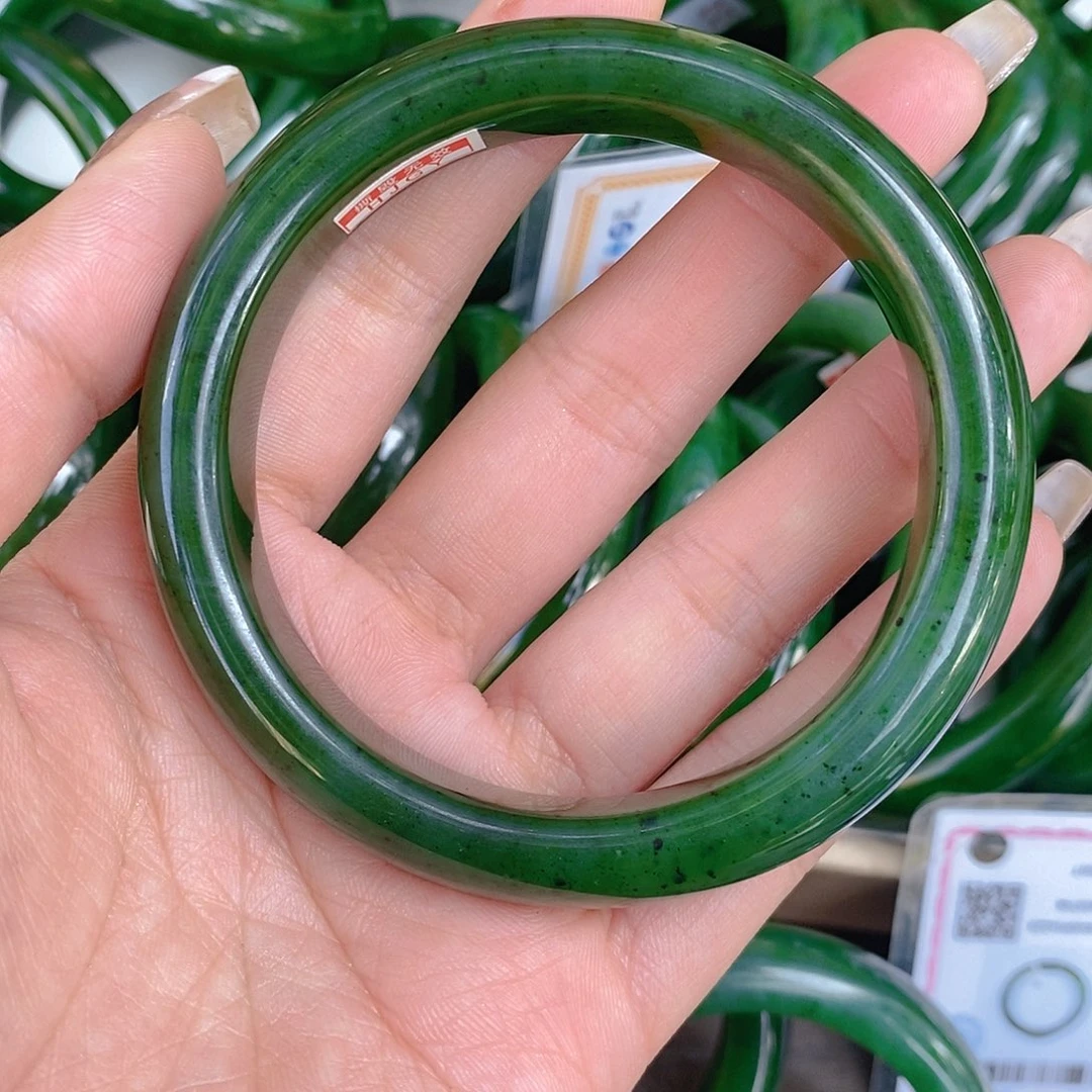 秋****和田玉（碧玉）未镶嵌手链