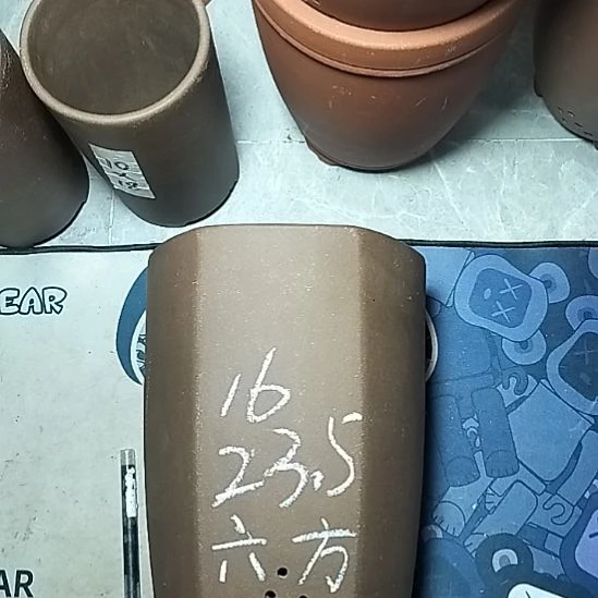 六方一个花泥微瑕