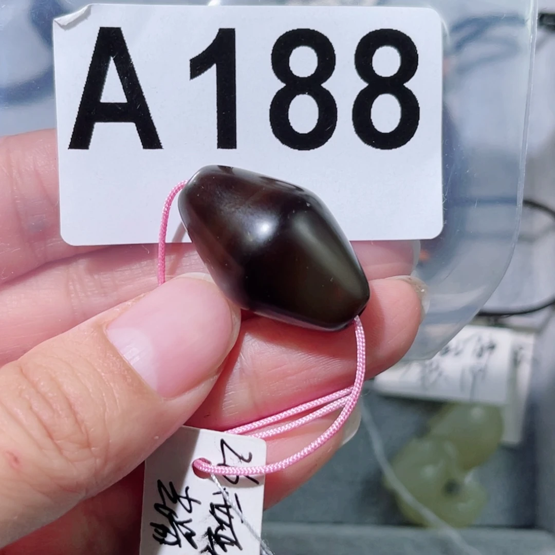 玛瑙/玉髓合金颈饰