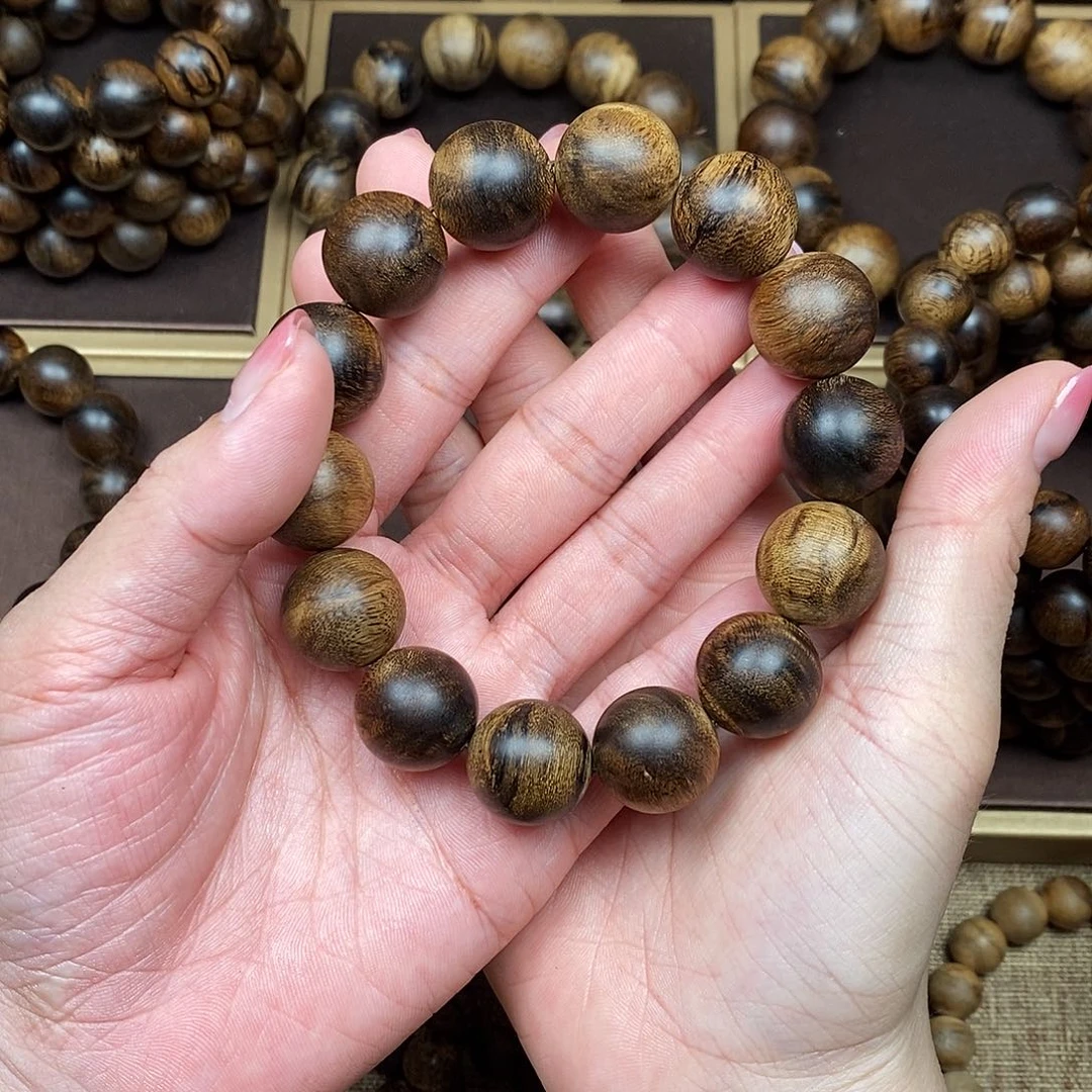 沉香手串越南芽庄白棋楠虎皮缨子瘤疤沉水