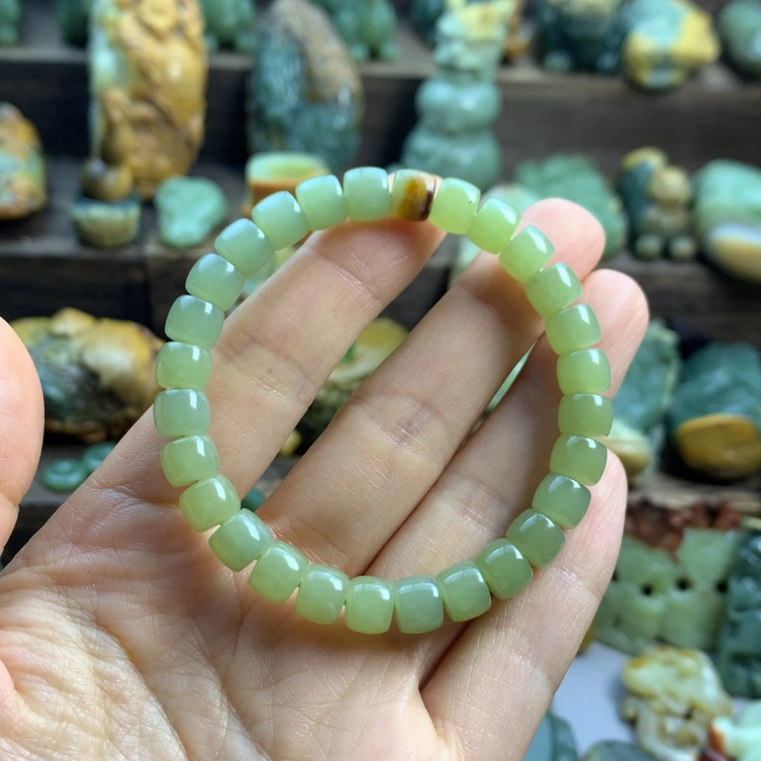 岫岩河磨玉（透闪石质玉）未镶嵌珠宝奇石