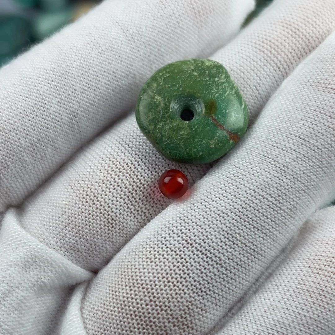 南红玛瑙未镶嵌配饰