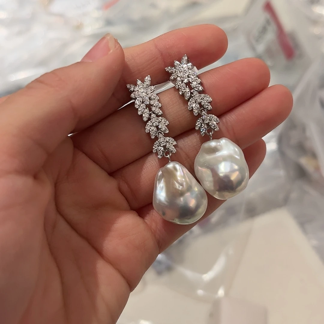 淡水珍珠耳饰合金