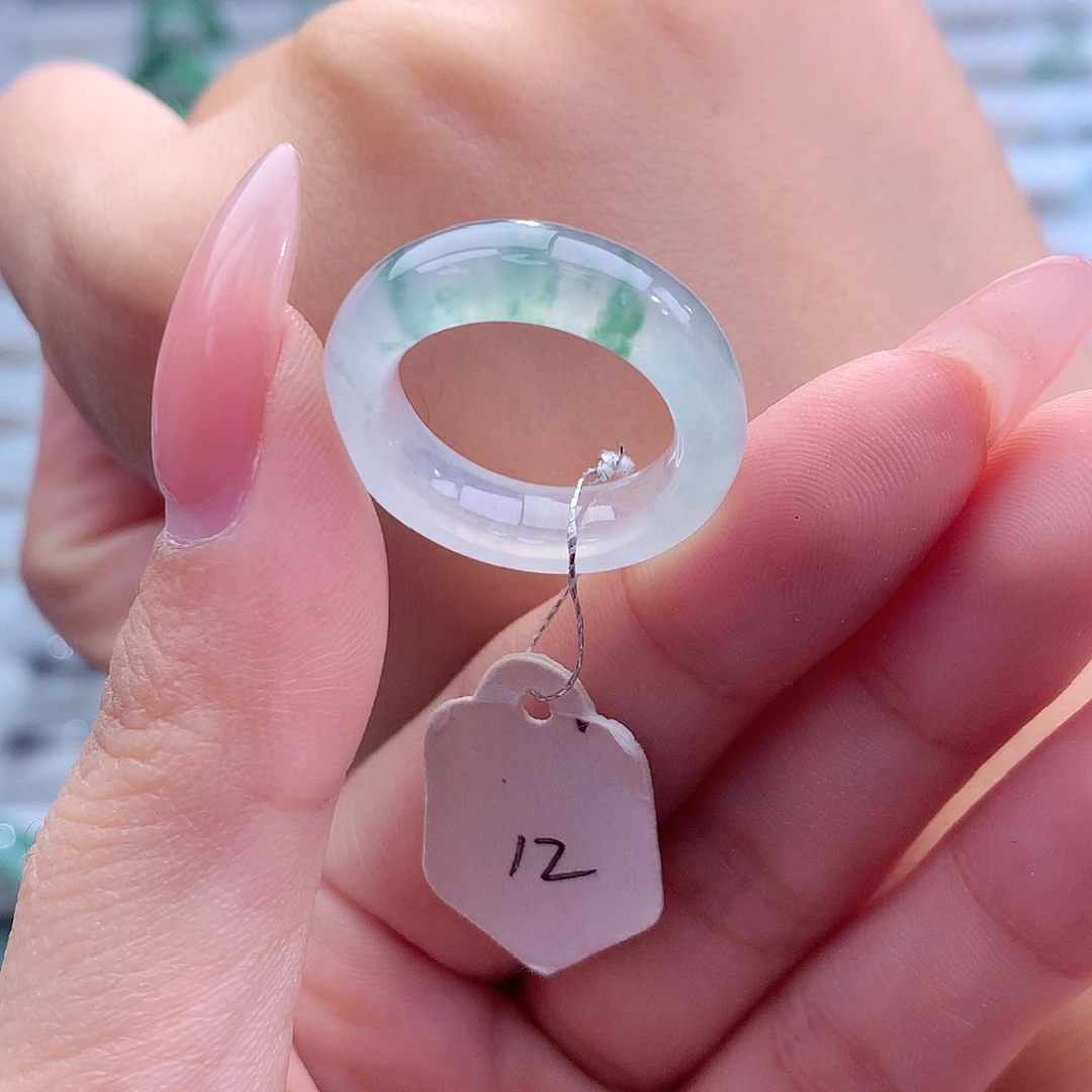 翡翠未镶嵌戒指天然