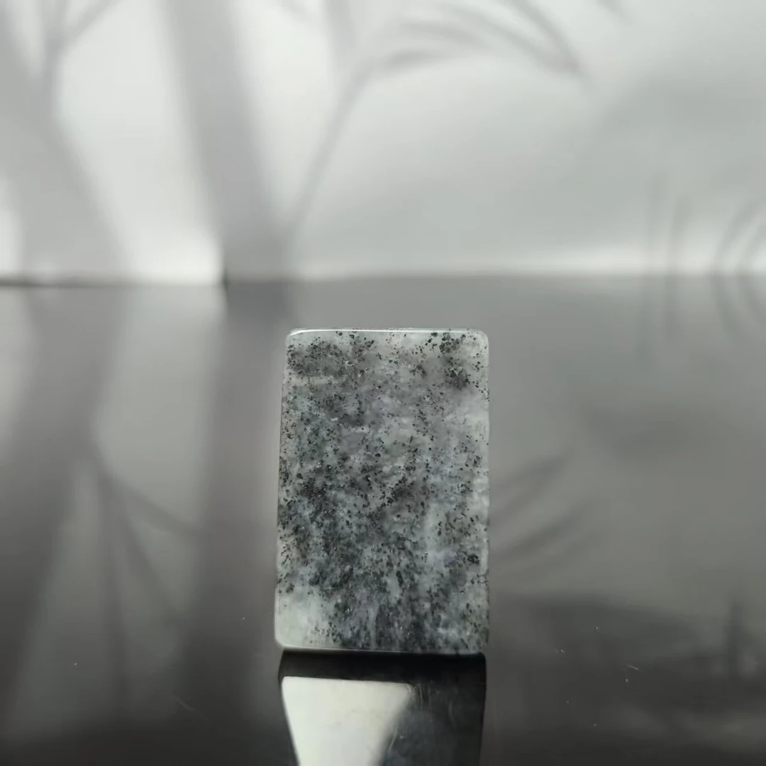 Z和田玉青花无事牌吊坠0633