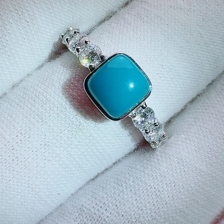 绿松石18K金镶嵌玉化宝石蓝钻镶方糖戒指