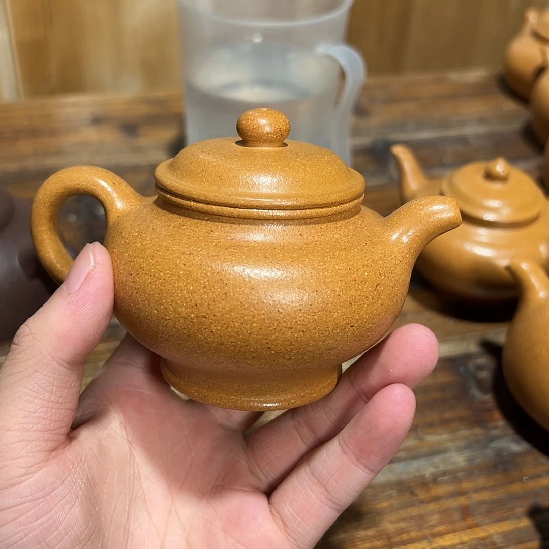 茶壶紫砂紫砂的味道很