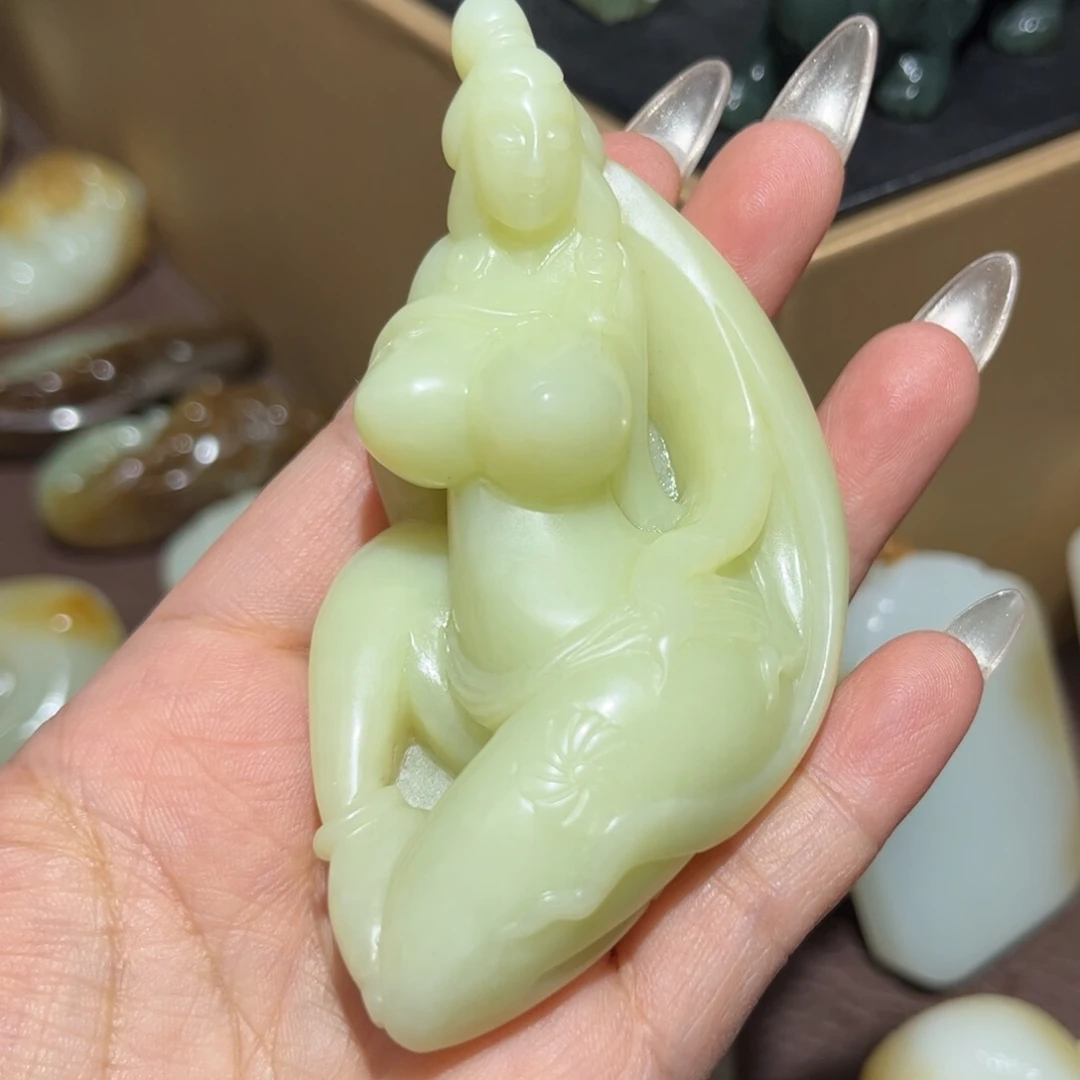 和田玉挂件未镶嵌上****3