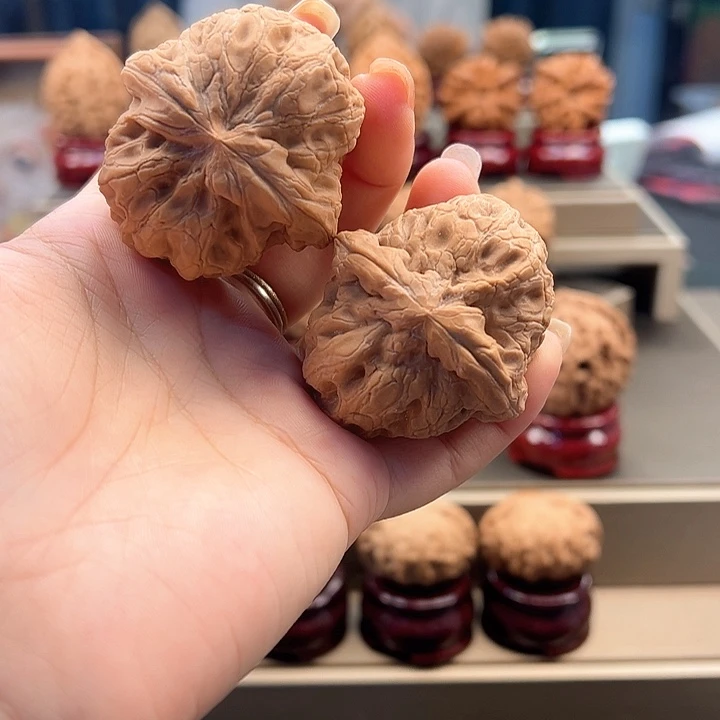 文玩核桃吊坠48 驴打滚 d-020