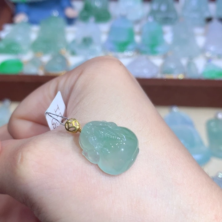 翡翠18K金镶嵌吊坠(不含链)金蟾